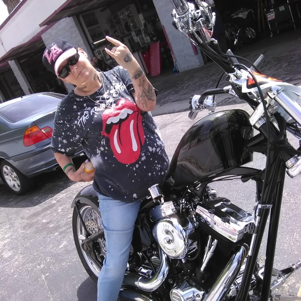 Meet your Posher, Dara